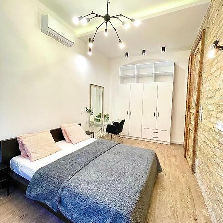 Dream Design Apartment - 3 Bedrooms & Finn Sauna บูดาเปสต์ ภายนอก รูปภาพ