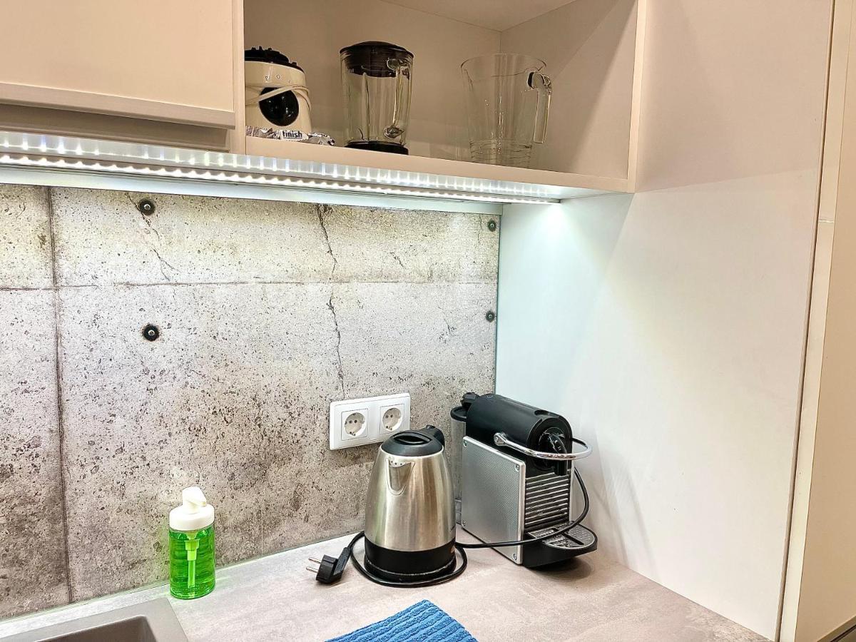 Dream Design Apartment - 3 Bedrooms & Finn Sauna บูดาเปสต์ ภายนอก รูปภาพ
