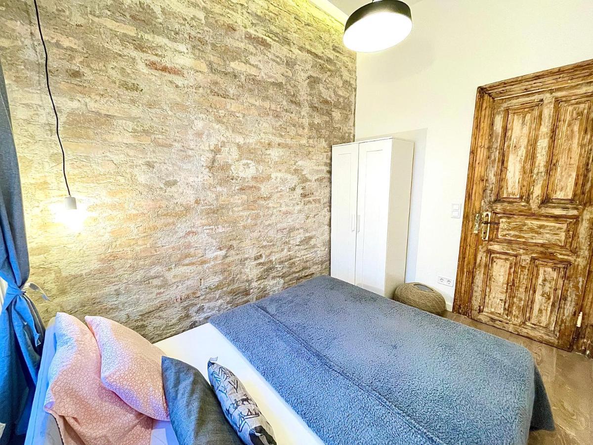 Dream Design Apartment - 3 Bedrooms & Finn Sauna บูดาเปสต์ ภายนอก รูปภาพ