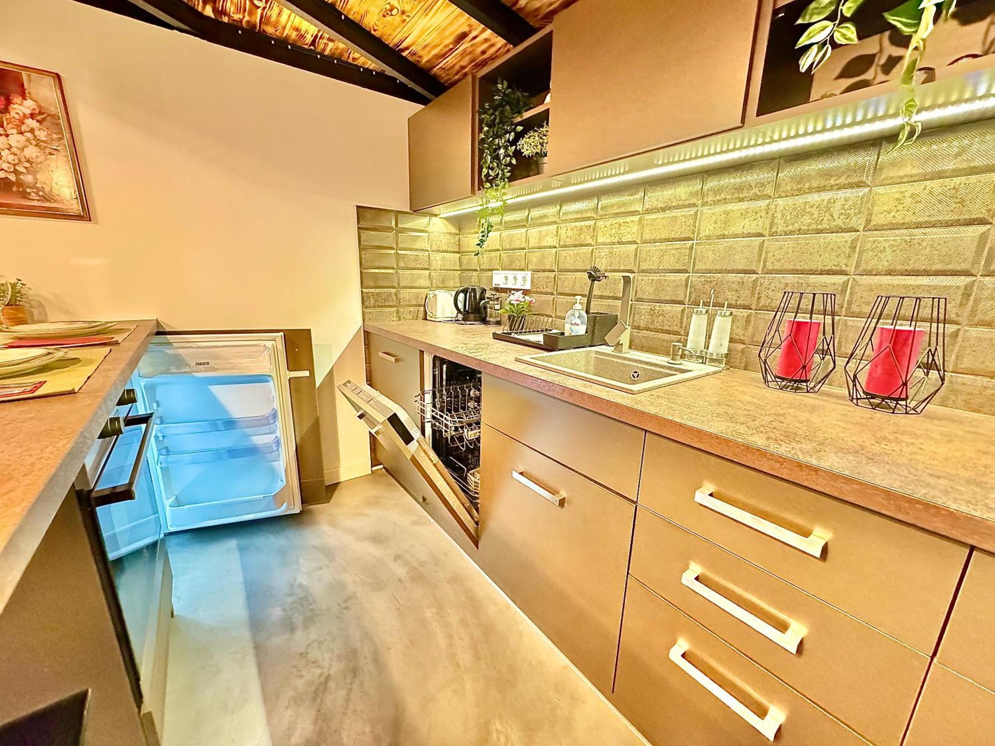 Dream Design Apartment - 3 Bedrooms & Finn Sauna บูดาเปสต์ ภายนอก รูปภาพ